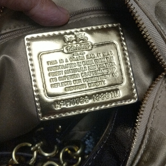 BNWT Coach shoulder bag - Picture 11 of 11